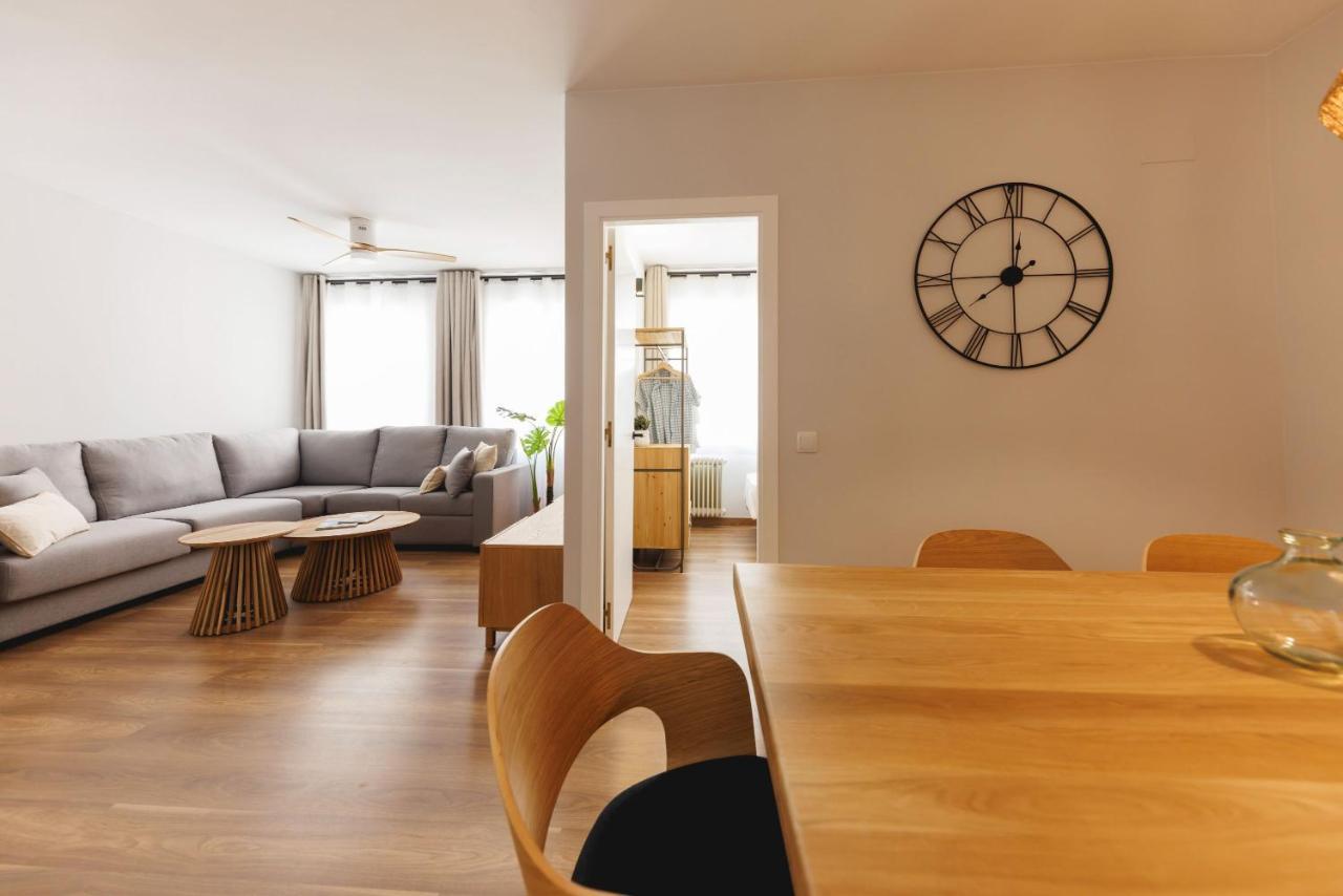 Bravissimo Figuerola, Spacious 3-Bedroom Apartment Girona Luaran gambar
