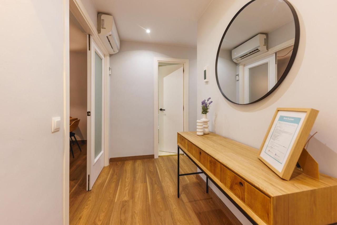 Bravissimo Figuerola, Spacious 3-Bedroom Apartment Girona Luaran gambar