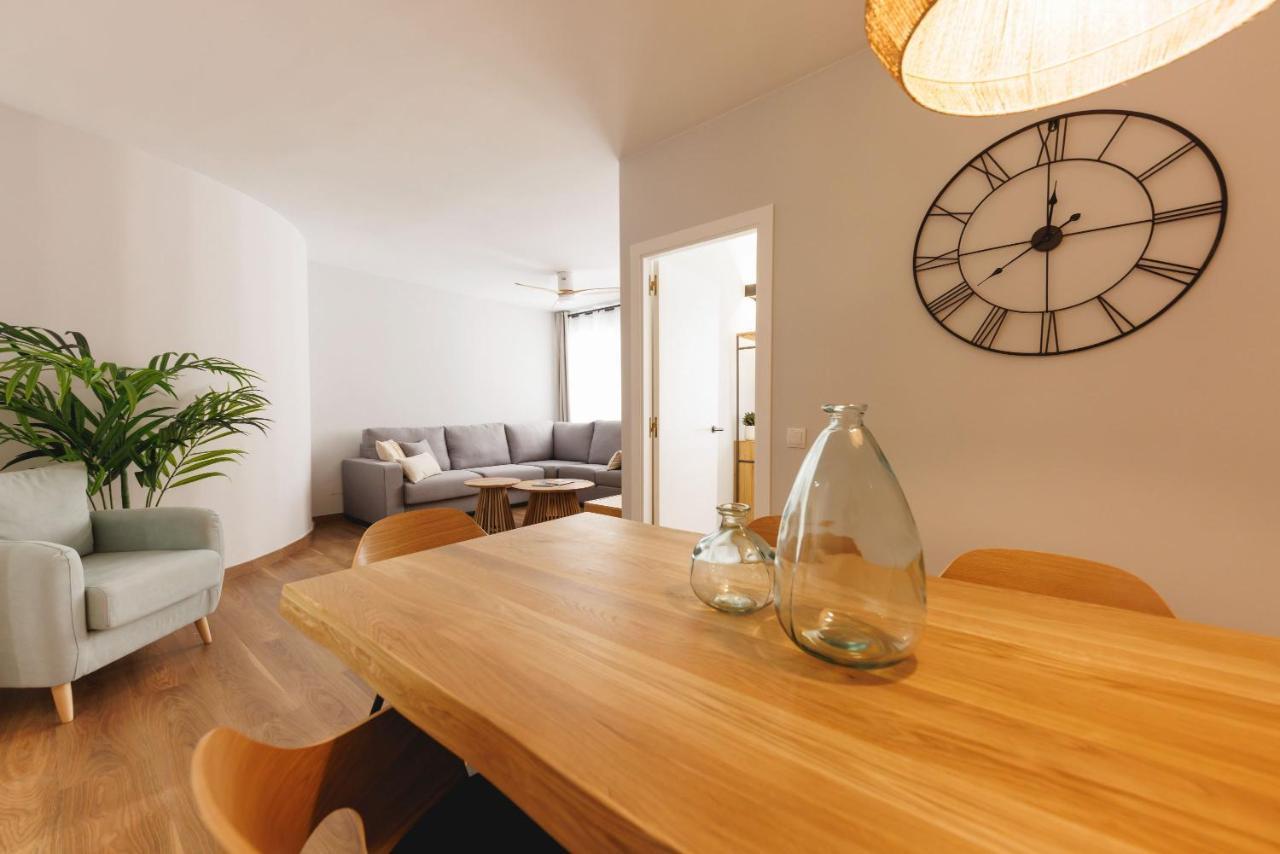 Bravissimo Figuerola, Spacious 3-Bedroom Apartment Girona Luaran gambar