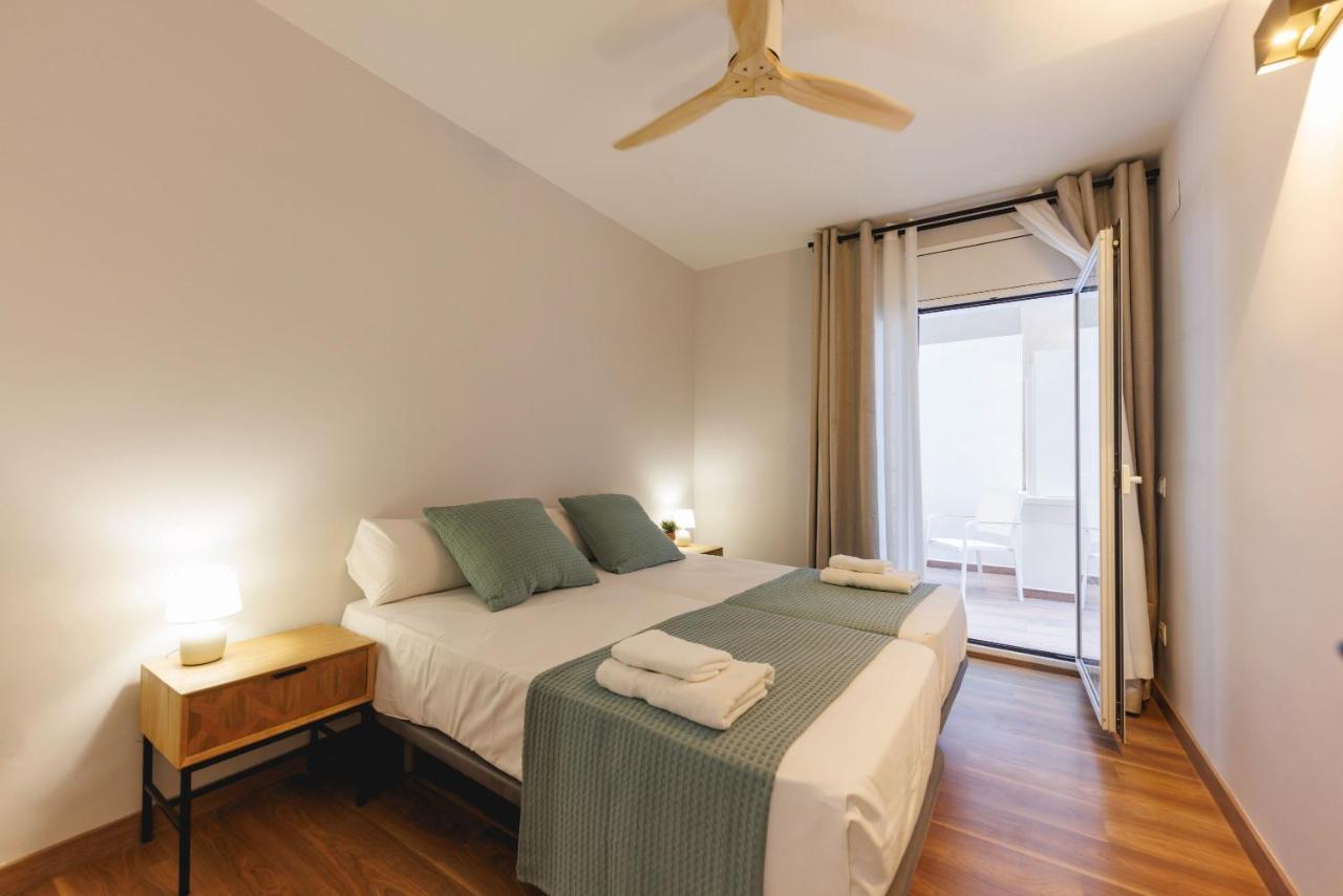Bravissimo Figuerola, Spacious 3-Bedroom Apartment Girona Luaran gambar